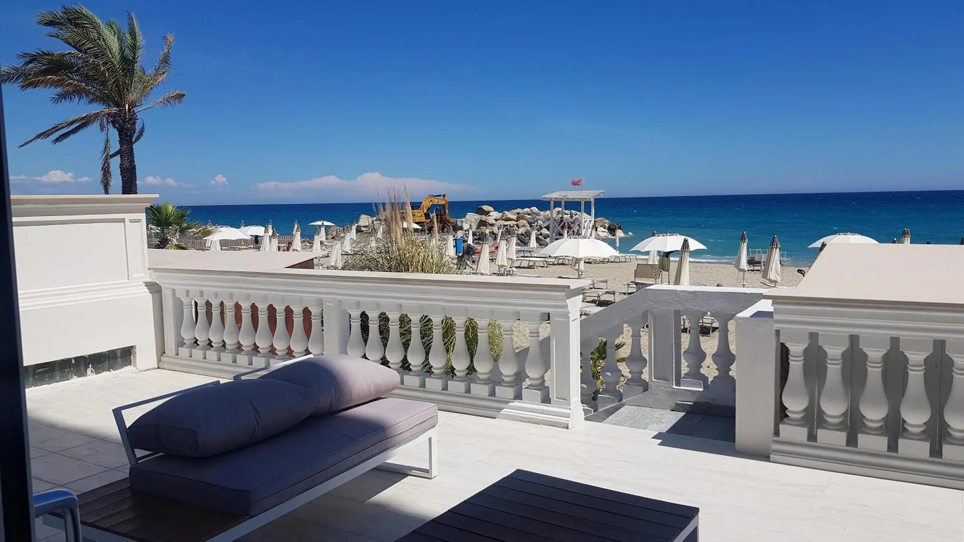 Blu Sea Apartments Pietra Ligure